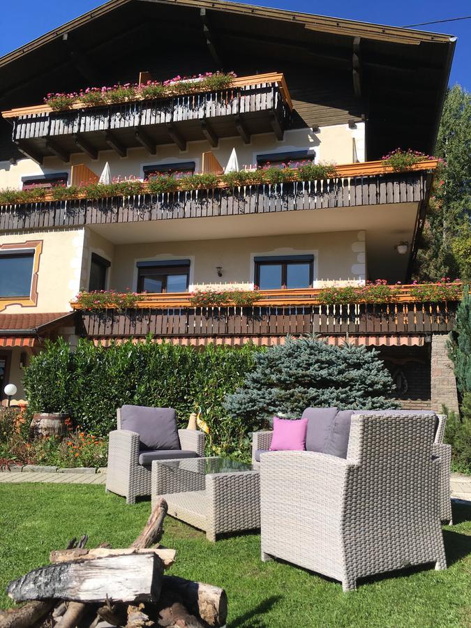 Pension Karlsdorfer Hof Seeboden Bagian luar foto