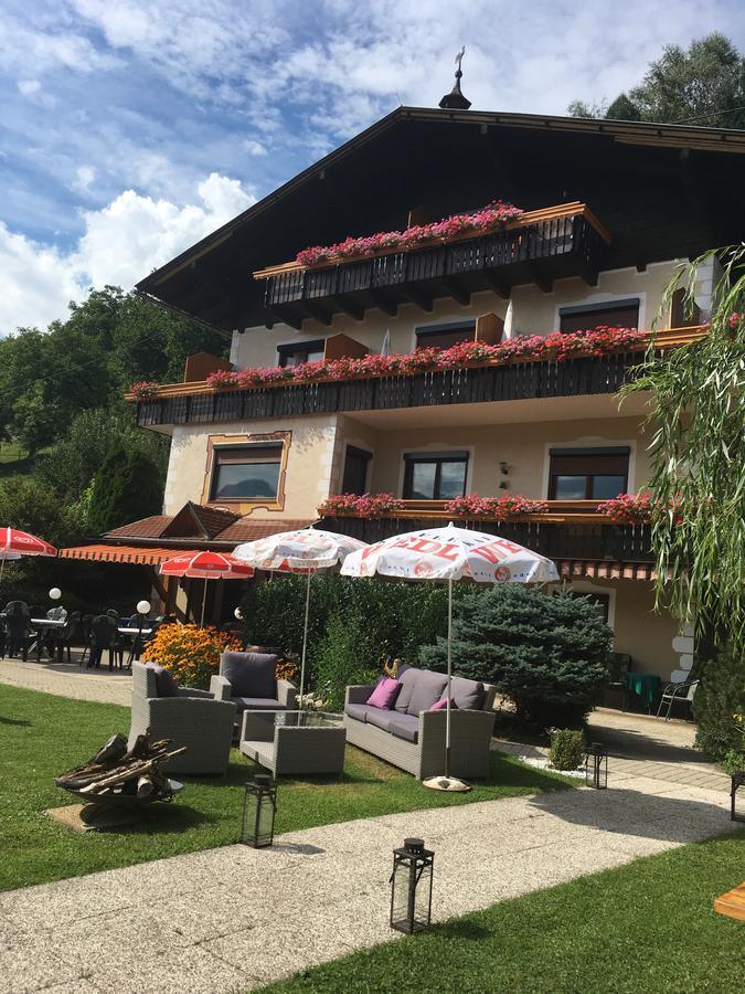Pension Karlsdorfer Hof Seeboden Bagian luar foto